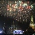 Новогодние гуляния в Москве собрали 300 т.человек