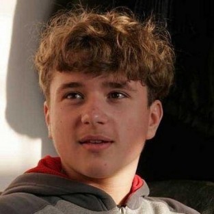 Александр Якин