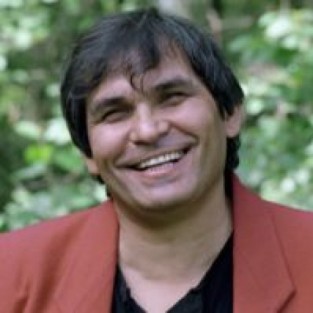 Бари Алибасов