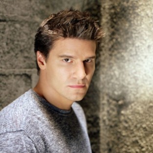 Дэвид Борианаз