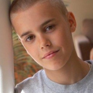 Джастин Бибер