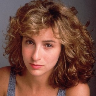 Дженнифер Грей