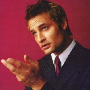 Джош Холлоуэй