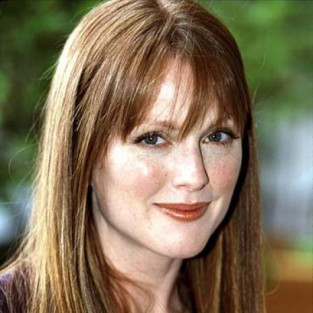 Джулианна Мур