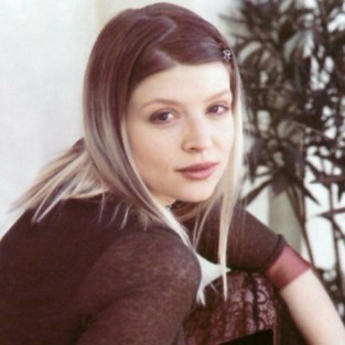 Эмбер Бенсон