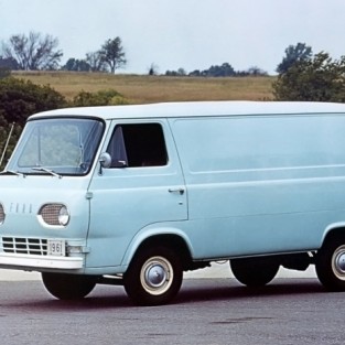 Ford Econoline 