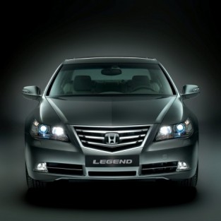 Honda Legend.