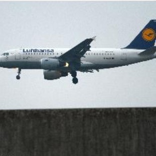 Lufthansa отменяет 650 рейсов