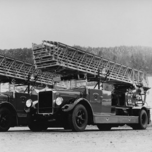 Mercedes-Benz L-Series