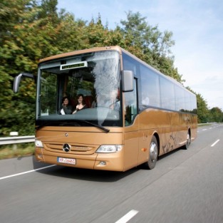 Mercedes-Benz Tourismo.