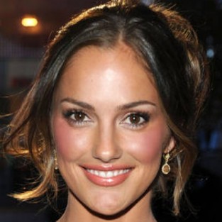 Минка Келли