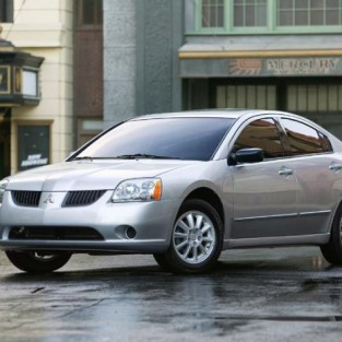 Mitsubishi Diamante