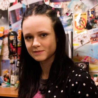 Наташа Щелкова