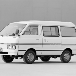 Nissan Largo