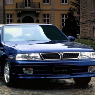 Nissan Laurel