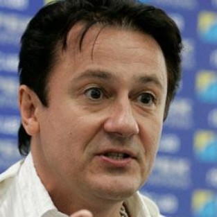 Олег Меньшиков