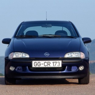 Opel Tigra.