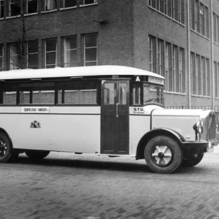 Saurer