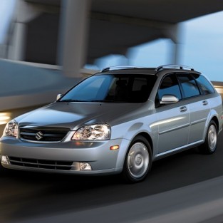 Suzuki Forenza.