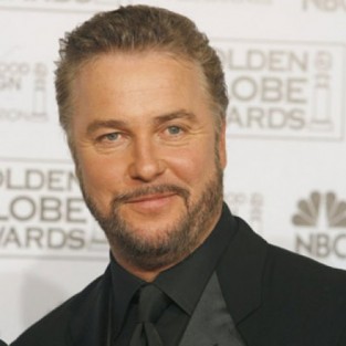 Уильям Петерсен