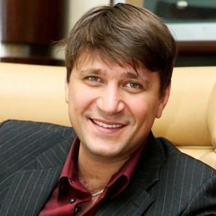 Виктор Логинов