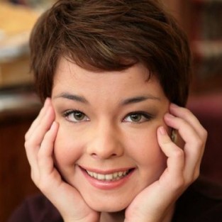 Юлия Захарова