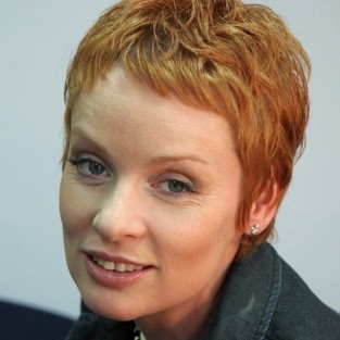 Жанна Эппле