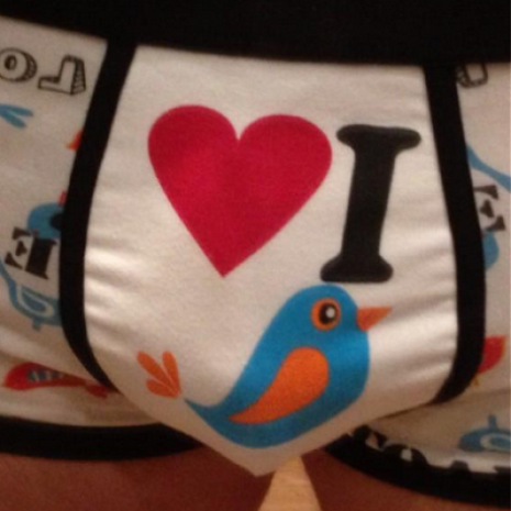 В своём блоге откровенные фотографии. Дело в том, что Николай ре…