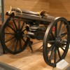 Пулемёт Гатлинга ( 1862г ) и его дальний потомок. Обычно его называют Миниган или просто Шестистволка