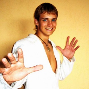 Дмитрий Колдун