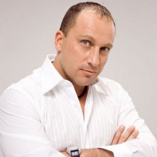 Дмитрий Нагиев в фильме Мужчина с гарантией
