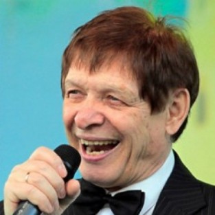 Эдуард Хиль