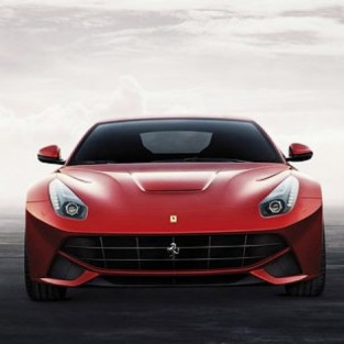 Ferrari рассекретила свой самый мощный суперкар